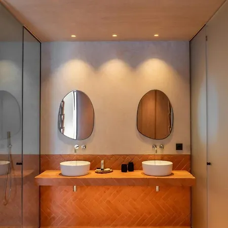 Villa Charisma Apartment *